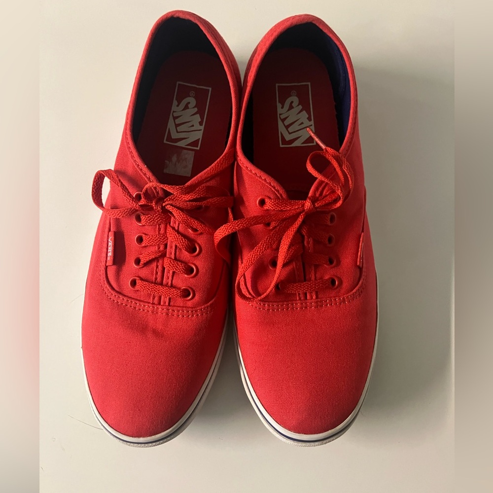 Vans Classic Red Lace-Up Sneakers Ladies 10 EUC